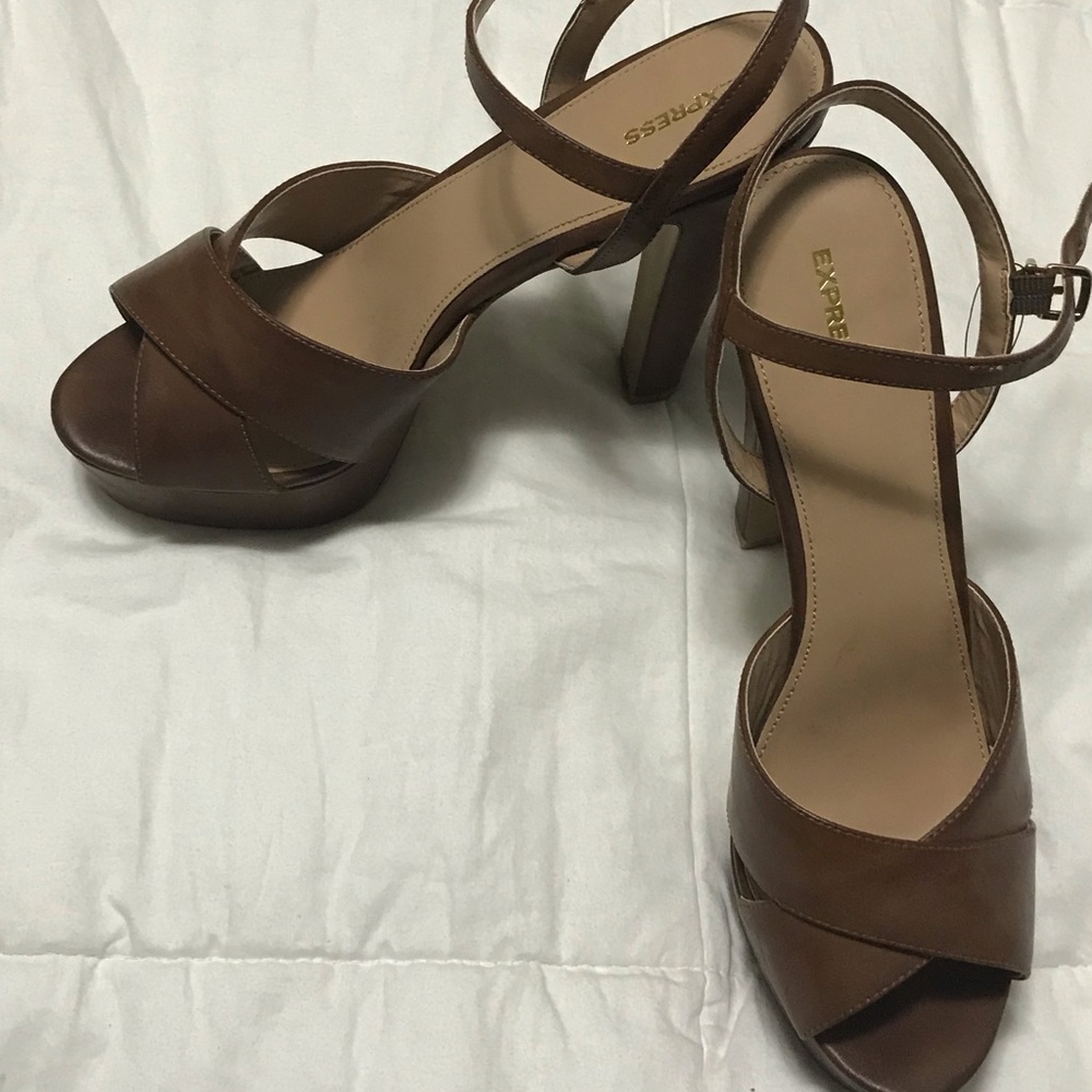 Camel brown shoes